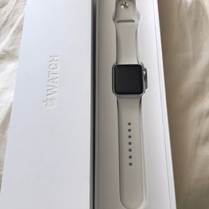 Apple Watch Series 1, White Sport Band